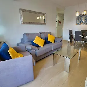 modern-renovated-one-bed-apartment-in-edificio-apolo.1costadelsol.com/